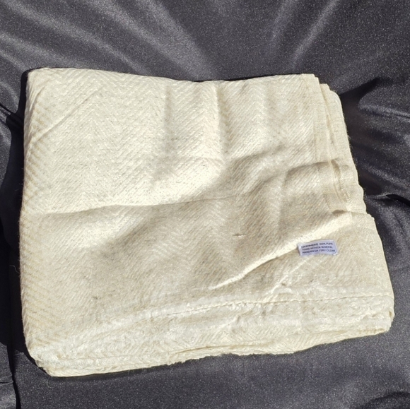 Cream Textured Blanket